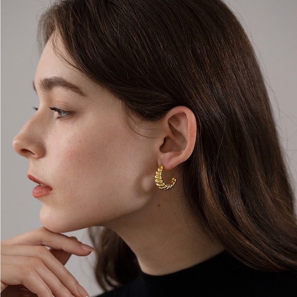 Gold twisted earrings, gold croissant earrings, mini hoop earrings, - Picture 7 of 9